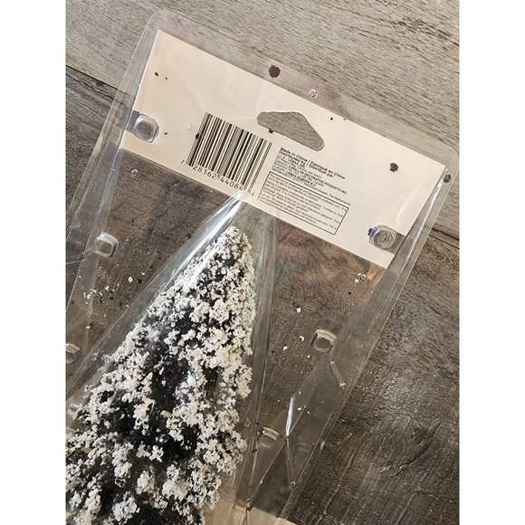 Lemax 9” Evergreen Tree Large 1994 Village Collection Landscape Christmas Decor - Picture 7 of 9